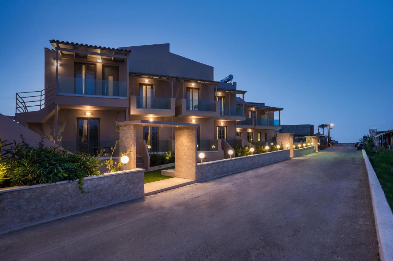 Aegean Breeze Luxury Apartments Next To The Sea 马莱迈 外观 照片