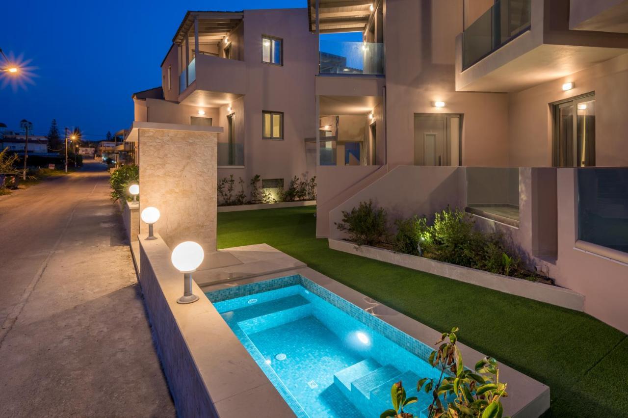 Aegean Breeze Luxury Apartments Next To The Sea 马莱迈 外观 照片