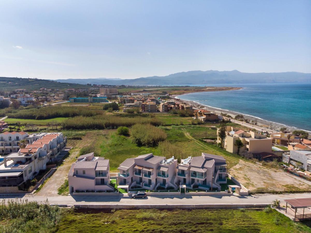 Aegean Breeze Luxury Apartments Next To The Sea 马莱迈 外观 照片